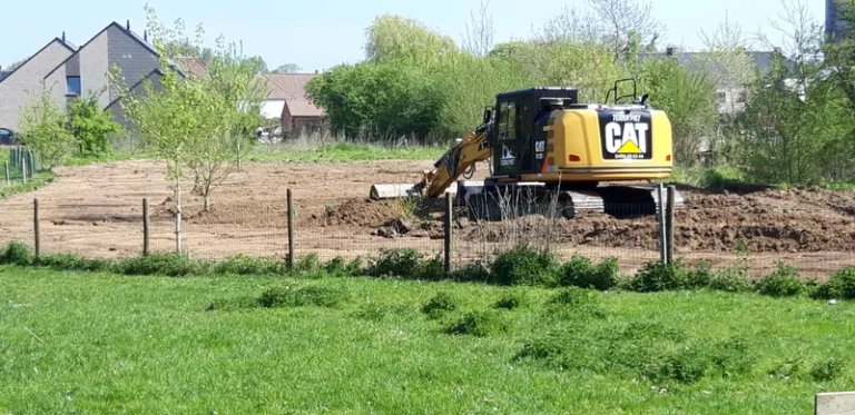 n1 Misse à niveau d_un terrain